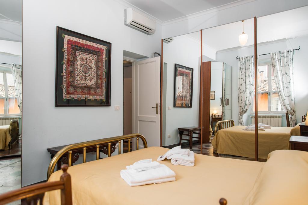 Holidays Banchi Vecchi Apartment Roma Camera foto