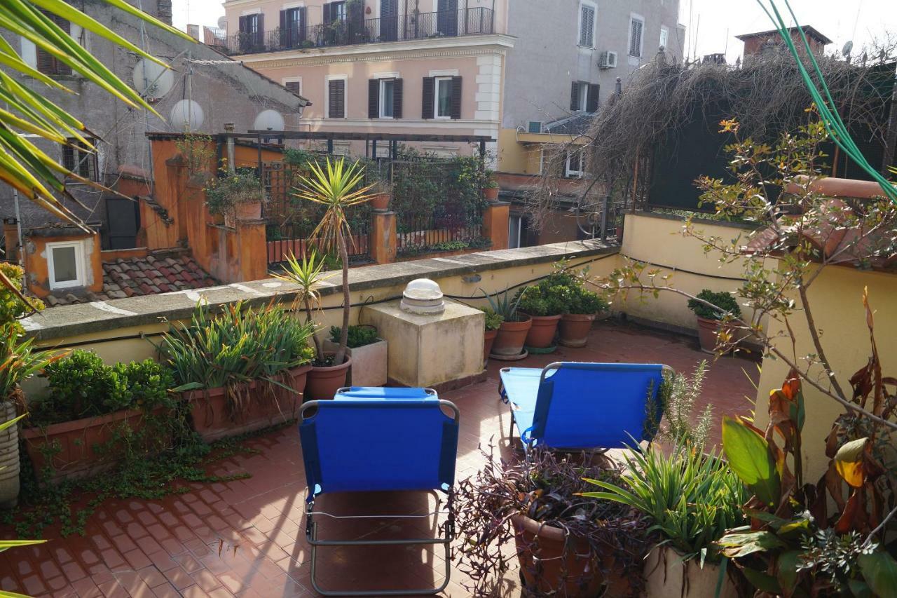 Holidays Banchi Vecchi Apartment Roma Esterno foto